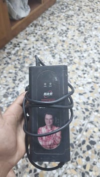 شاحن دراجة • للبيع