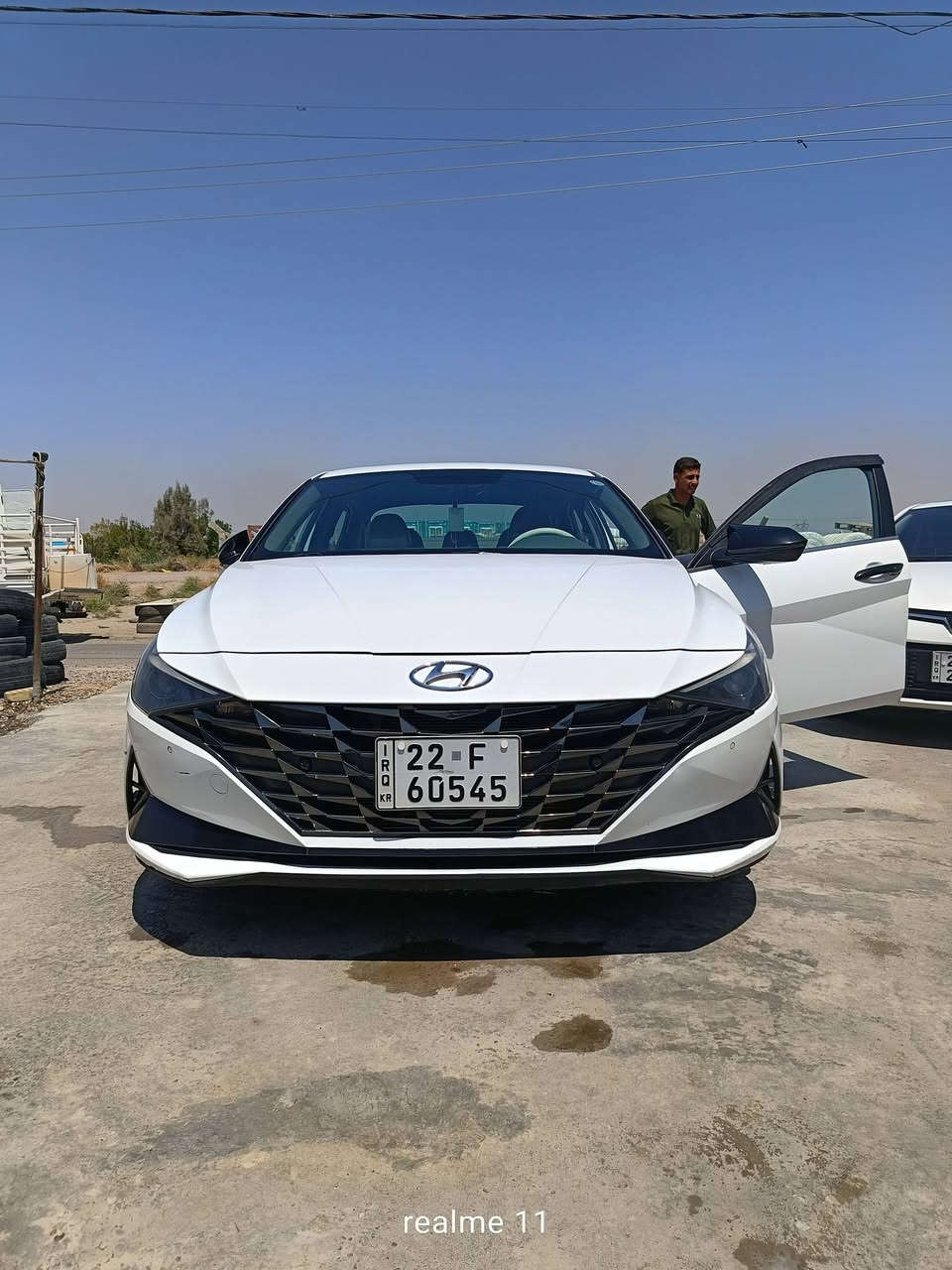 السلام عليكم للبيع او مراوس حسب القناعة النترا خليجي موديل 2021 بيها قطعتين صبق بدون دواخل فقط صبق رقم اربيل شرط التحويل مكاني بغداد المحمودية السعر 133 وبيها مجال بسيط *********** بي واتساب فول فتحة سقف بصمه مري شفط وبعد بيها هواي مواصفات مكينه وكير كفالة ع وضع الشركه باتري جديد تخم تاير كله جديد
