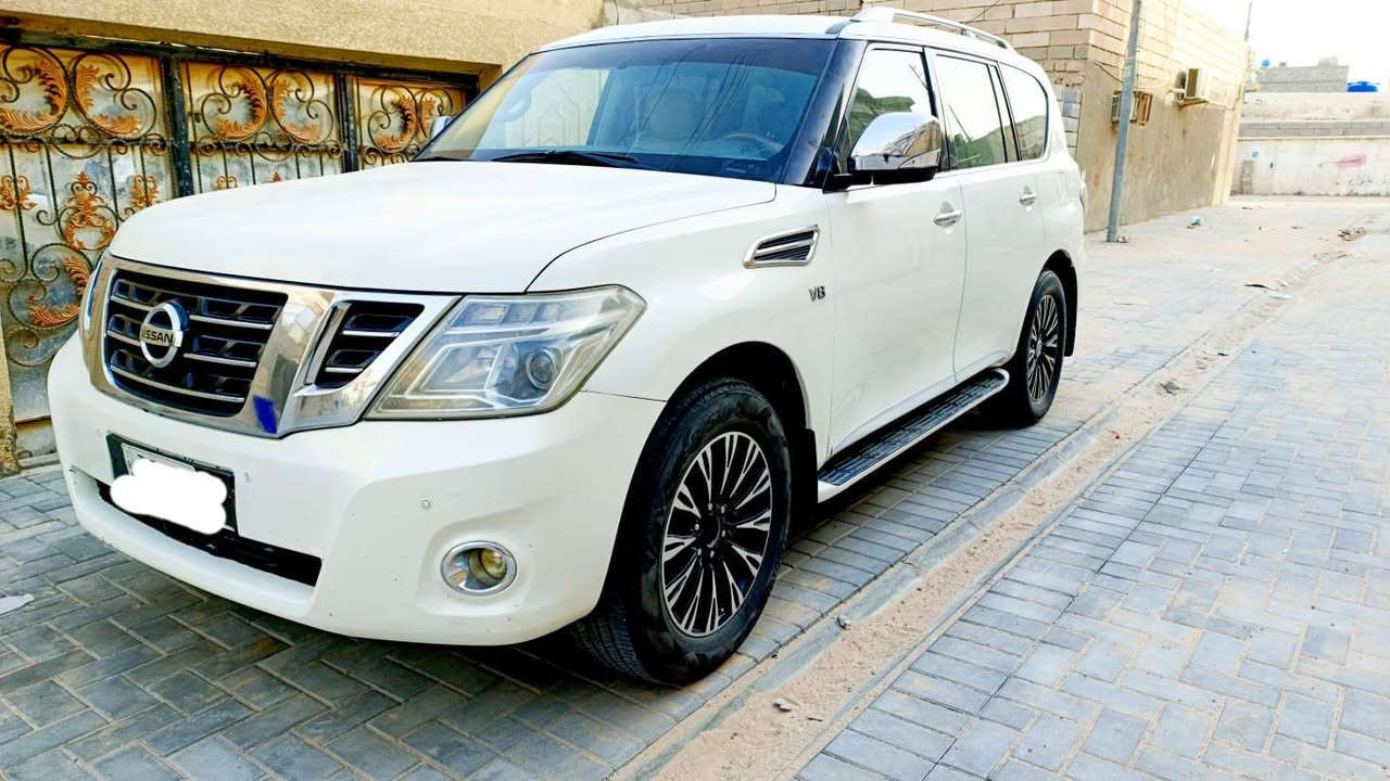 نيسان باترول 2012 SE خليجي للبيع او مراوس
فول مواصفات
رقم بغداد بأسمي سنويه لسنه 2028
ماشيه 194 الف كيلو
8 سلندر 5600 الصغير  المرغوب 
كاميره 
بصمة
سلايد
شاشه
كشنات جلد بلادي كهرباء
ثلاجه
جنطه كهرباء
حساسات خلفيه وامامية
ماوس تحكم وضعيات القيادة
7 راكب
3 قطع تبريد
——-
مكفوله من الضربه 
ببيها صبغ مكانات اثر جراد 
بيها بارد بسيط اسفل الباب الخلفي
محرك كير مكفول
السياره جاهزه من كلشي
مكان سياره البصرة الزبير
السعر 195
*********** الزبير, البصرة

