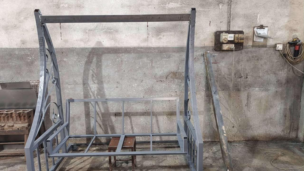 السلام عليكم بيع مستعجل مرجوحه جديده ما مستخدمه السعر 175 بها مجال ***********
***********
