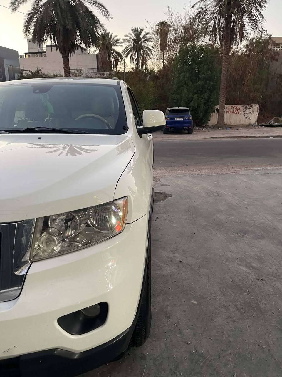 السلام عليكم
سياره jeep  2012 كفاله عامه
تبريد ثلج. ❄️
تخم تاير. جديد 
محرك وكير. كفاله
سياره. جديده بمعنئ الكلمه. مال جناي.
رقم الانكليزي. الجديد
تحويل ثاني يوم.
للاستفسار.
***********
