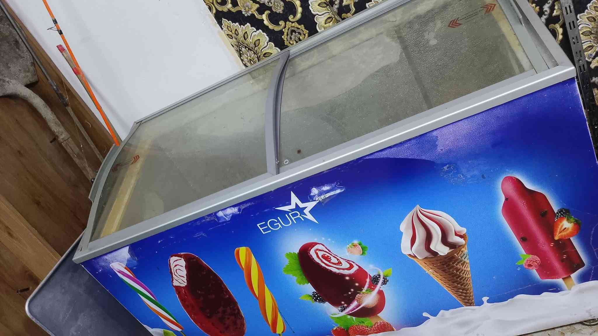 غراض مطعم البيع مكاني بغداد ***********
متواجد تصال. فقط
***********

موجود كر بركر ثلاثي 

بوجات  عدد 2  

شواية كباب  دكت ثقيل 3 متر 

عارضات عامودية 2 سطحي 1
 شواية كص سل. ستسل. سلايت 

معرض سل. ستسل حجم كبير 
وبعد غراض
