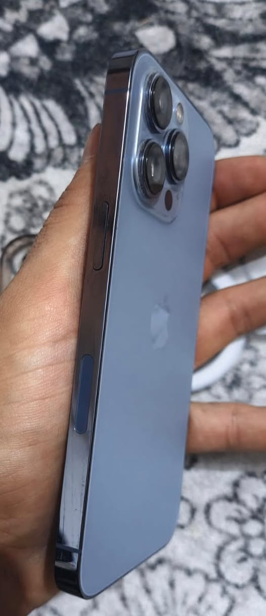 ايفون 13 برو
ذاكره 512 بطاريه 78

وتر برو الجهاز ما مفتوح ولا داخل صيانه 

مال جناي جهاز جديد

سعره550 الف مكاني بغداد الغزاليه 

شراي يتصل ***********
