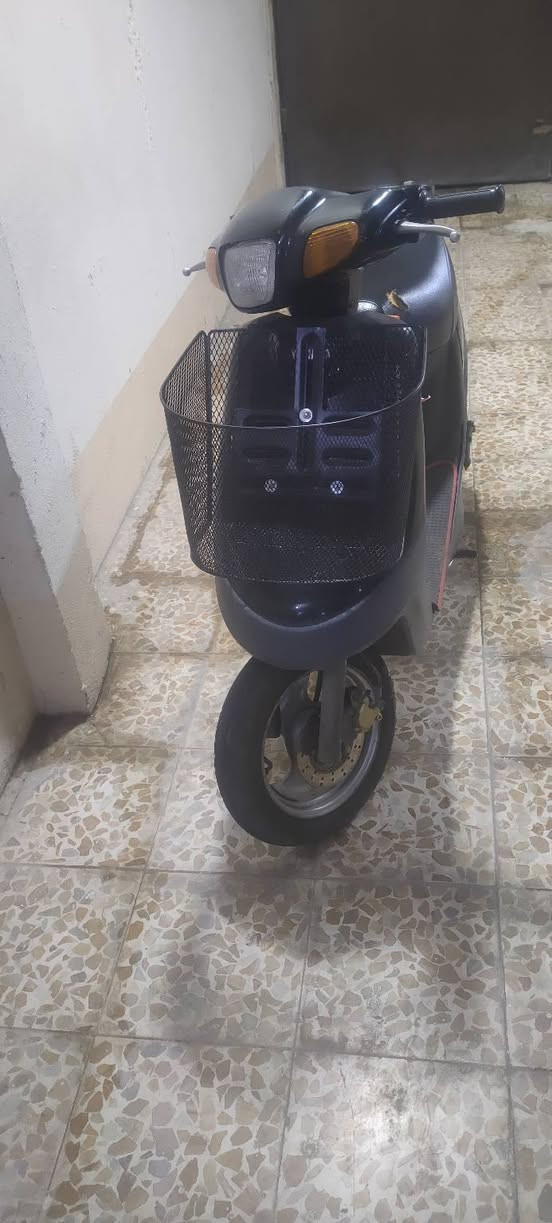 ماطور بوتين شرط ما مفتوح
اخو الجديد للبيع فقط سلف او هندر شغالين 
السعر 600 او بي مجال قليل مكاني الموصل 
***********
