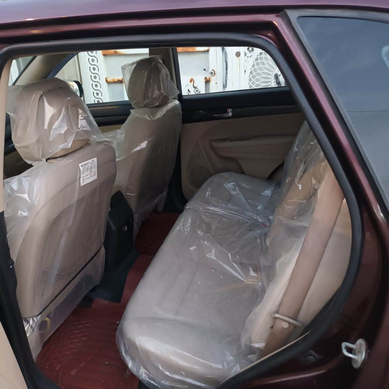 السلام عليكم
سورنتو 2013 امريكي 6سلندر  مكفوله من الضربه 
بيهه 3 قطع صبغ اثر جراد 
مكينه كير مكفولات السياره احلى من الصور 
رقم بغداد تحويل مباشر 
مكان السياره كربلاء 
السعر 145 وبيه مجال 
‭***********‬
