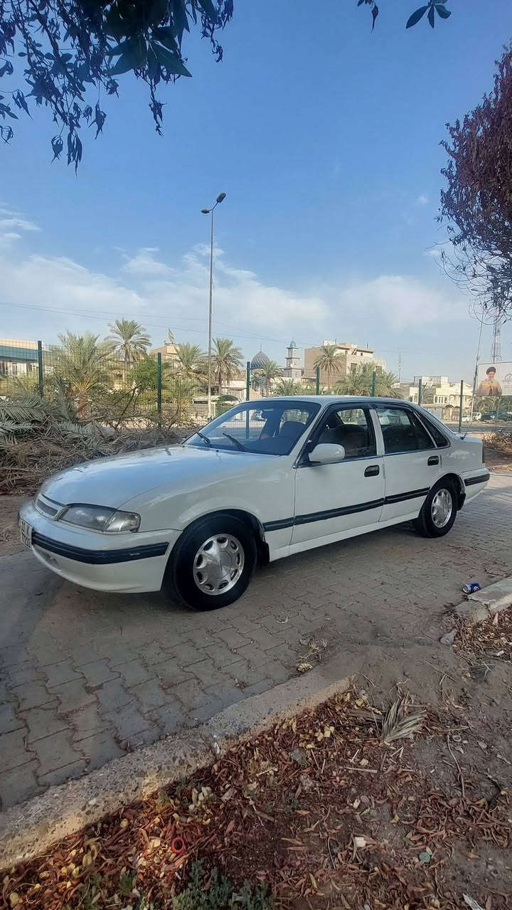 عشاق البرنس النظيف وفلوسك على كدك مال جناي✌️ يتابع التفاصيل ويدلل
السلام عليكم (( للبيع )) 

دايو برنس 1995 لون ابيض رقم بغداد دولي باسمي هزه وسنوية جديده 30 شرط التحويل 

السيارة ولله الحمد جاهزة 
مكينه مفتوح لاتنقيص لاتبخير وناعمه جدا تراي ومعدل  وكير خير من الله دواخلها والبطاين نظيفات 

صدر امامي خلفي نظيف جدا تخم تاير نظيف 

 الكهربائيات شغاله لايتات زينون نهار / جامات تصعد وتنزل كهربائيه التبريد عاطل 

السياره حلوه ونصبتها مرتبه صبغ عام للجماليه  بدون ضربه قوية 

* العنوان :- بغداد / قرب مرور الكاظميه 
* للاتصال :- ***********
* السعر :- ٣٥ ورقة وبيها مجال للطيبين

بعد الفحص والقناعه التامه احول السياره مباشرة للامانه سياره كلش متعوب عليها وترايها حلو وبالعافيه على صاحب النصيب ❤️
