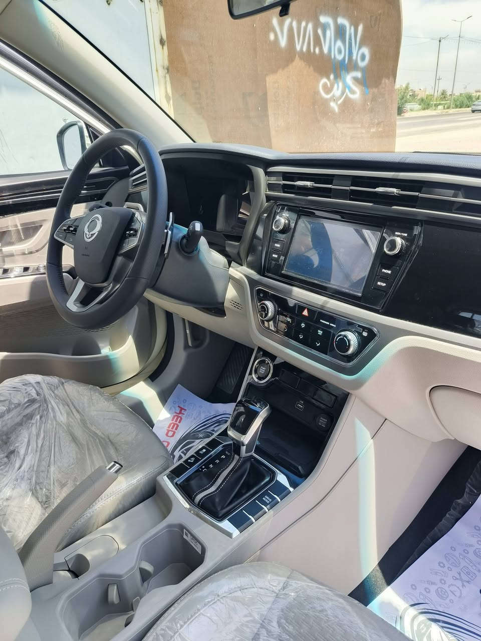 🚗 للبيع: سانغ يونغ كوراندو 2025
📍 مكان السيارة: بابل – الإسكندرية

📞 للتواصل: ***********

💰 السعر:  180$

📊 المسافة المقطوعة: 500 كم (زيرو)

🛠️ المحرك: 4 سلندر – 1500cc توربو

⚠️ حالة السيارة:

• كفالة عامة بدون أضرار ✅

• السيارة بوضع الوكالة ✅ 

.  السيارة حرة مامحجوزة لأي مصرف احول ثاني يوم 

📌 تفاصيل إضافية:

• السيارة جديدة بدون رقم (فحص مؤقت)

• تترقم في جميع المحافظات عدا الإقليم

• لون السيارة: أبيض
