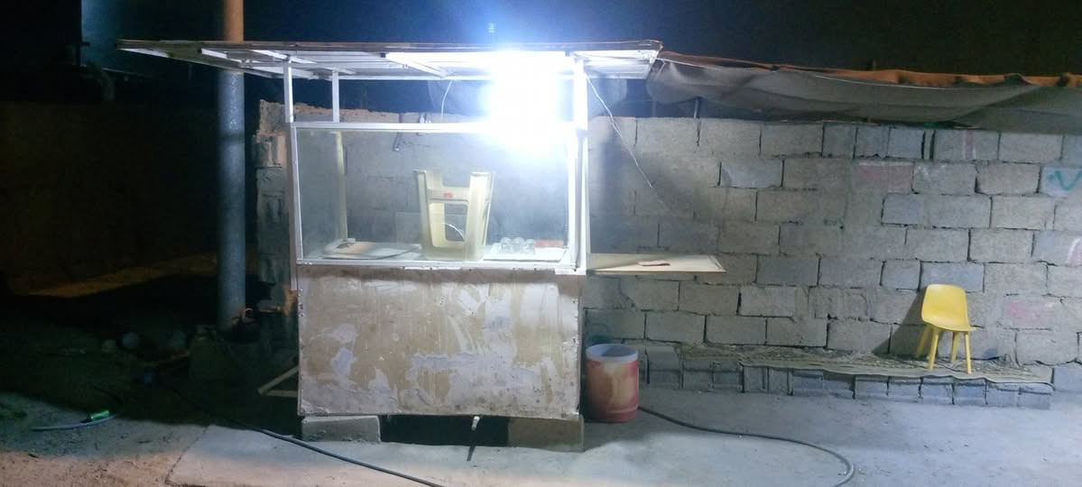 السلام عليكم 
عربانة للبيع او للايجار مع كافة ملحقاتها بيه طباخين ترهم لبلبي فلافل جاي للاستفسار هذا 
رقمي ***********
