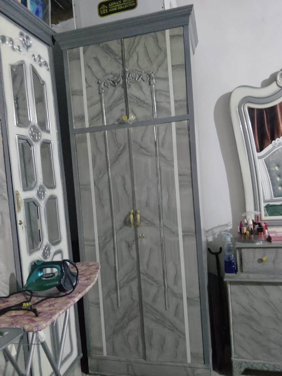 سلام عليكم
غرفه للبيع عراقي 7قطع جديده مابيها اي ضرر التفاصيل اتصلو ع رقم مكلفه بل نشر 

***********
