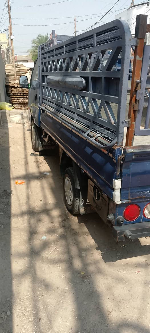 كيا حمل البيع موديل ٢٠٠٧مكينه ٣٠٠٠اكسن وكير مكفولات تايرات وباتري جديد سياره نضيفه كلش مال جناي رقم كربلاء نكليزي هذا رقم صاحب سياره (***********
