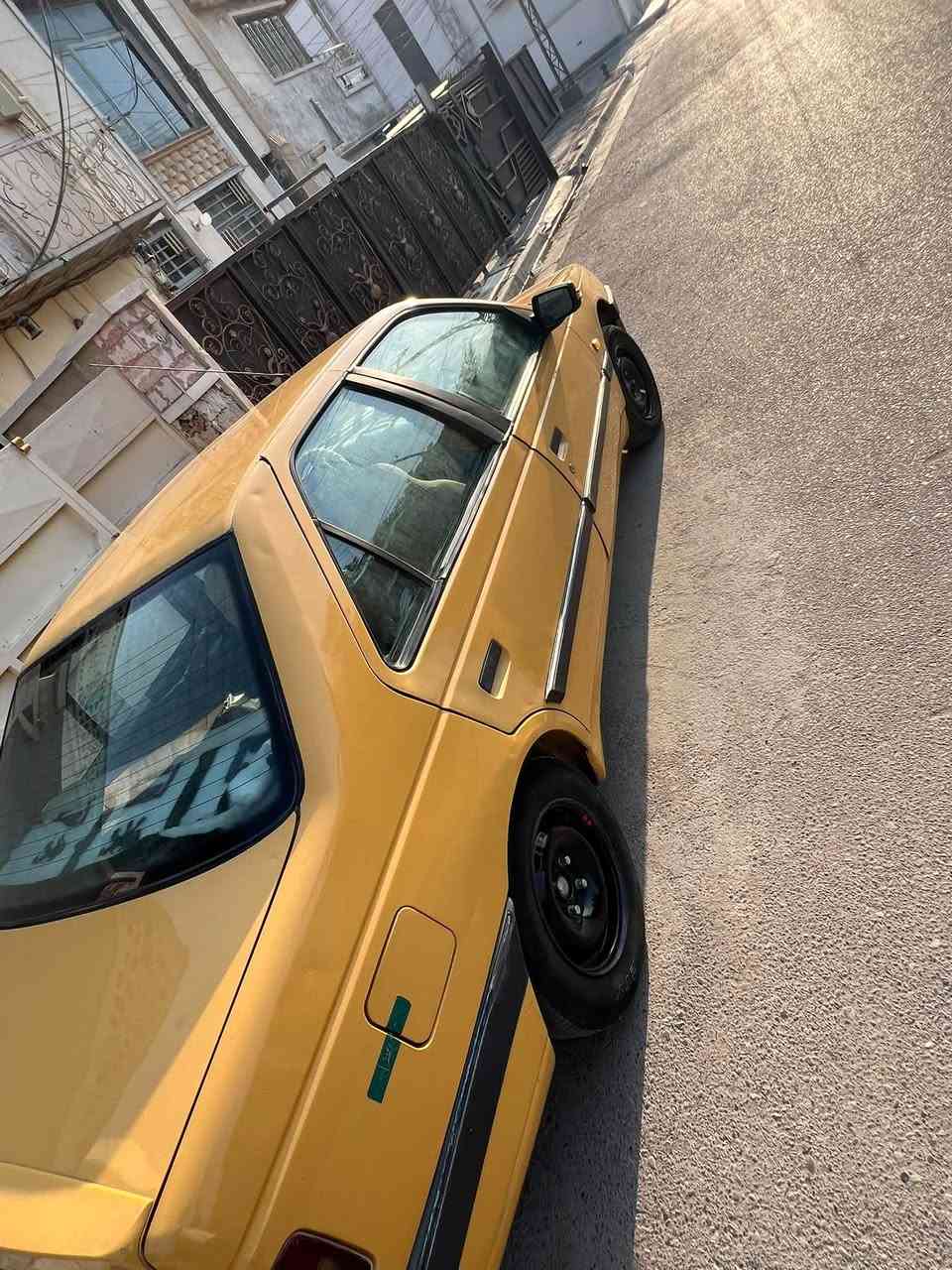 سلام عليكم سياره بيجو لميس للبيع مصفره هيئه وغرامه ما بيها ولا ضربه كهربائيات كلها شغاله تخم تاير جديد تبريد شغال مكينه خير من الله صافيه *********** مكاني بغداد جديده سعر 37ورقه وبيها مجال
