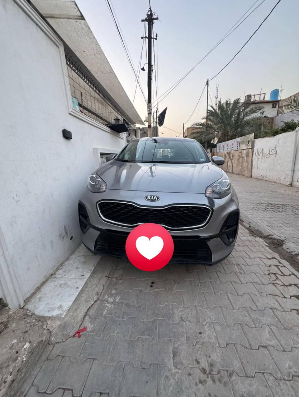 السلام عليكم سبورتج موديل 2020  الحادث بل صور  المواصفات العاديه السعر 170 الرقم *********** بيهه شخوط الشراي يتصل
