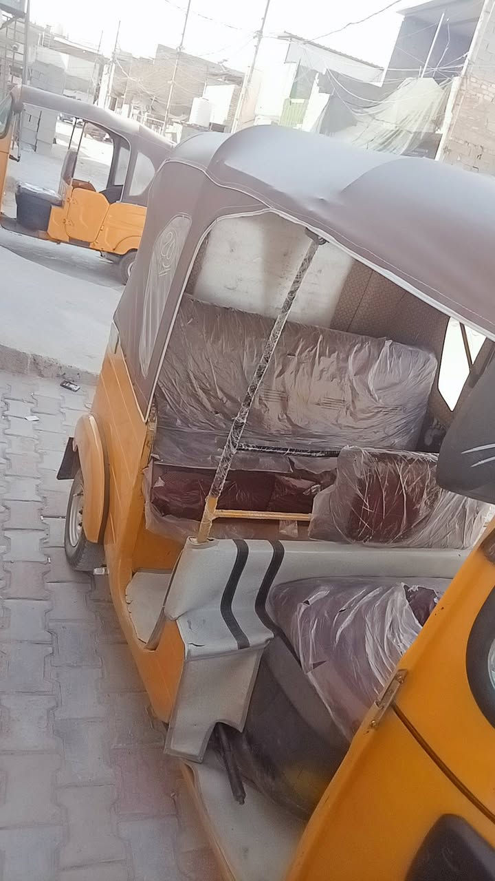 سلام عليكم تكتك 19شهر 10تكتك خير من الله كلشي مابيه نضيفه لمكينه مالته تخبل امانت الله بيه دوسات معمره و كاعيه تكتك كل نقص مابيه من ايدك لشارع سعر7ونص وبيه مجال مكاني شهداء البياع رقم ***********
