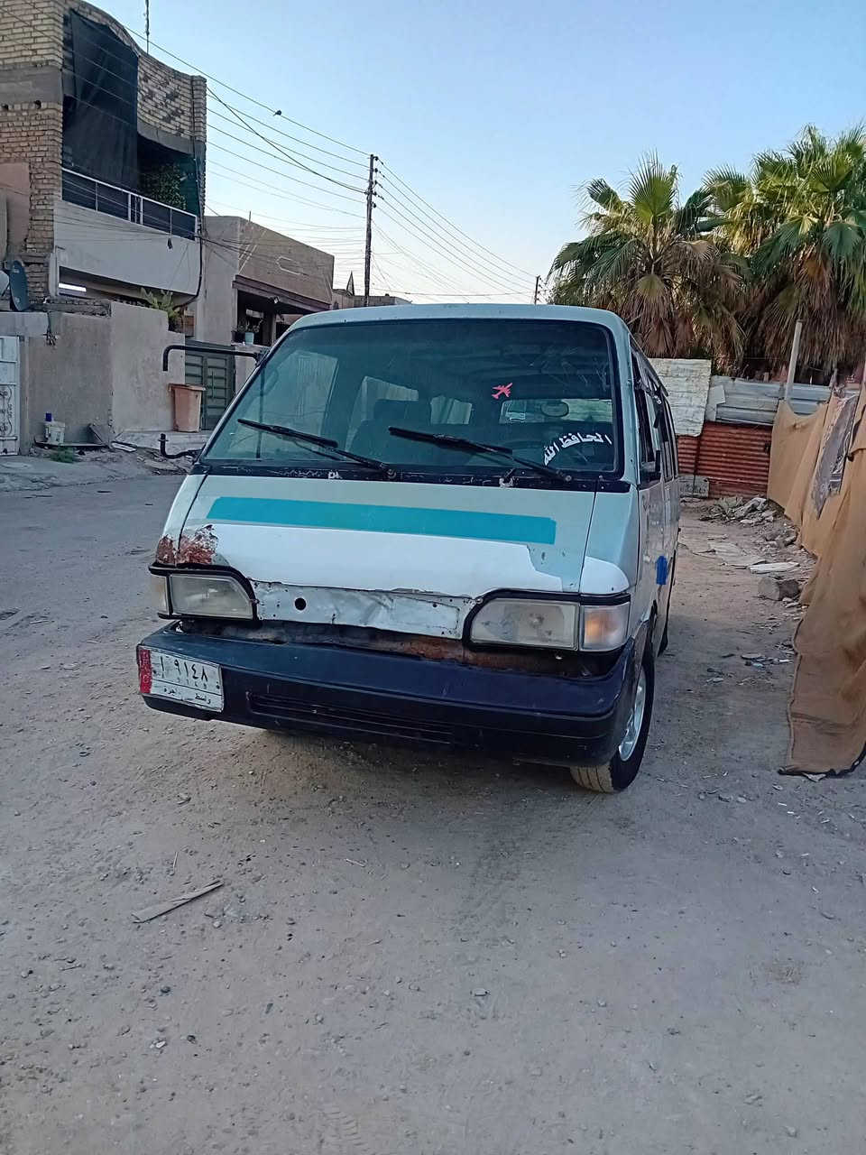 السلام عليكم كيا بستا للبيع موديل١٩٩٤
رقم واسط ألماني مكينه مجفته جديد كير اكسل مكفولات
السياره بحاله جيده وخير من الله   مكاني بغداد الحسينيه مال راشديه 
للاتصال ***********
