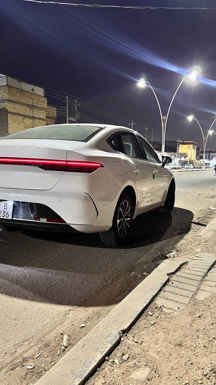بيوايدي دستروير 2025 كفاله عامه سياره ماشيه 21 جديده كلش مال بيت قفط بارد عل كد صبعين سياره بسمي رقم بصره للستفسار ***********
