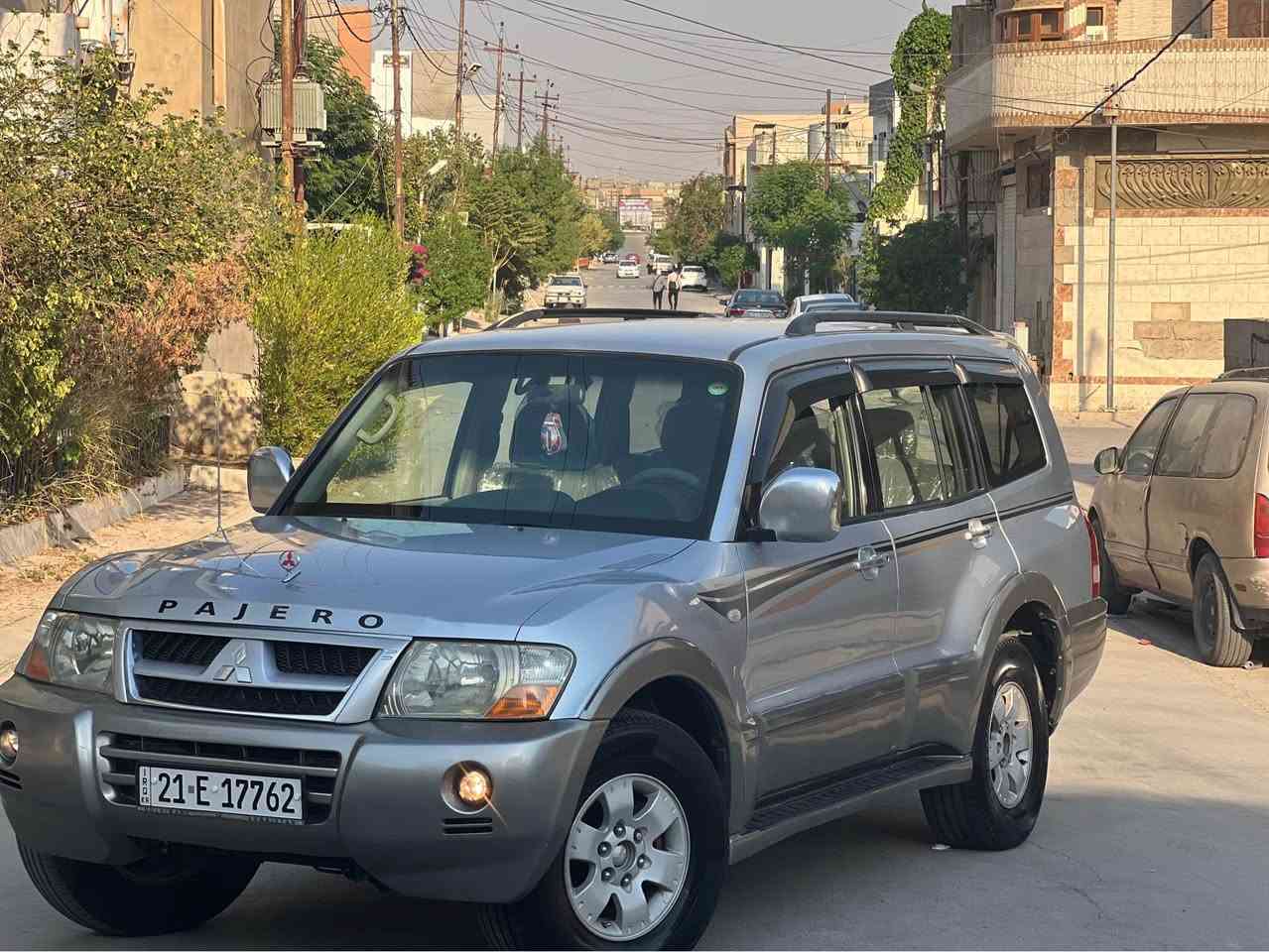 باجيرو موديل 2004 زور باكه چوار تايه ي تازه يه سي ريز كوشنه  ته بريت مه ركه زيه  ره قه مو سه نه وي  تازه يه  گيرو مه كينه و ته ريت به شه رت ئه كسل و ده بل ئه كسل به شه رت  چوار پارچه ي سبوغه ده رگاي سايه ق دواي سايق و له گه ل هه ردوو چاملغي دواوه  بي ناو گرتن بي ئيرباگ سبوغي خه ليجه  
نرخي 88 وه ره قه و مه جاليكي كه م
شوين كه ركوك
***********
***********
باجيرو موديل 2004حيل نضيف ثلاث مقعد تبريد مركزي رقم سنويه جديده قير ومحرك تبريت بشرط و اكسل دبل اكسل بشرط اربع قطع صبغ باب سايق باب ورا سايق اثنين جاملغات خلفي  بدون دواخل بدون ايرباك صبغ مال خليج
سعر 88 ورقه وبيها مجال قليل
عنوان كركوك 
***********
*********** كركوك, العراق
