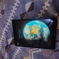ايباد 9 • نضيف جدا • استعمال دراسي