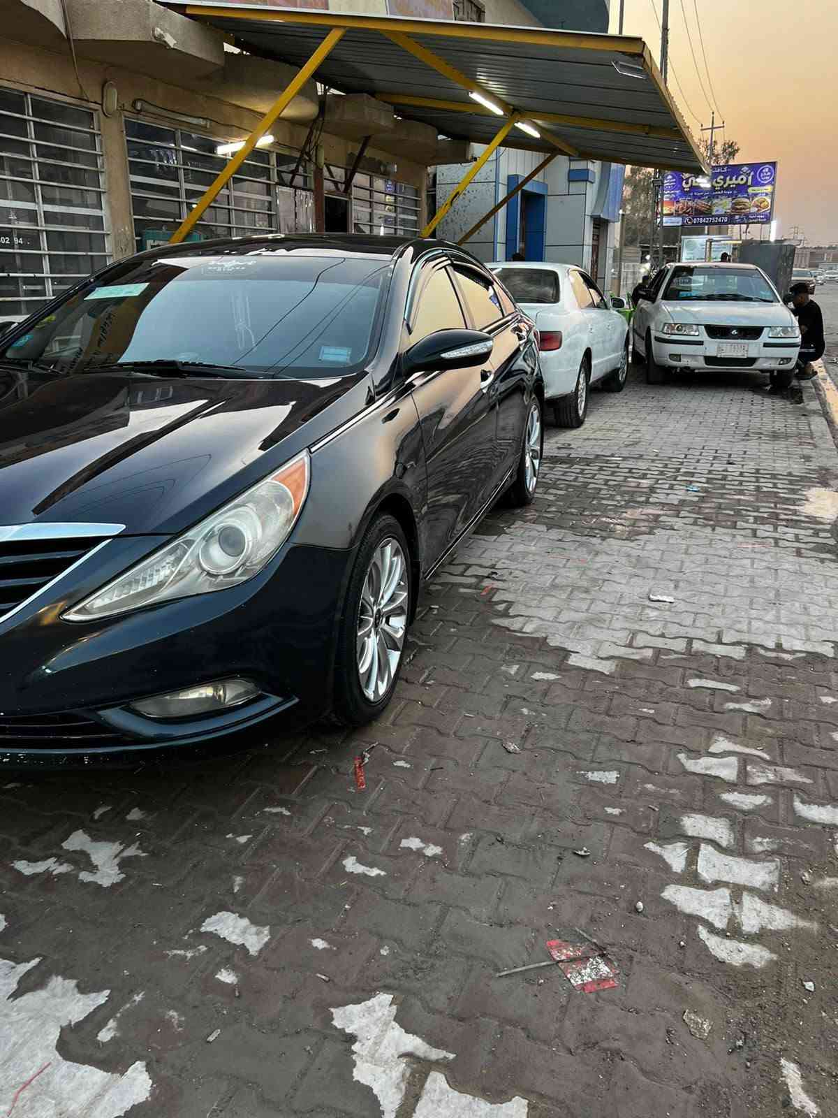 اللهم صل علئ محمد وال محمد ..
.. سوناتا مضلع 2012 وارد امريكي . 2400.
محرك جي دي أي . بستم أن بي إي يعني انسه شي اسمه دفانز. 
سياره جاهزه علئ اخر حبايه حداديه امامي خلفي جديد 
منضومه بانزين جديده كامله . منضومه مي جديده . 
سياره فول عده الفتحه بصمه ابواب بصمه تشغيل بصمه جنطه . تحكم ستيرن شفتات تحكم مري. تدفئه . تبريد ثلج. 
كير 6 نمر 3 وضعيات قياده سبورت و ايكو و عادي
منضومه زينون . ويل 18 تخم تاير . 
سياره 3 قطع ضربه امريكه باب السايق وجاملغ باب الخلفي ملاون . بسمي ارقام و سنويه صار 4 أيام ستلمتهن .

السعر .  95 و بيه مجال تعال گلب السياره و بيك 
ودلل. *********** ..
