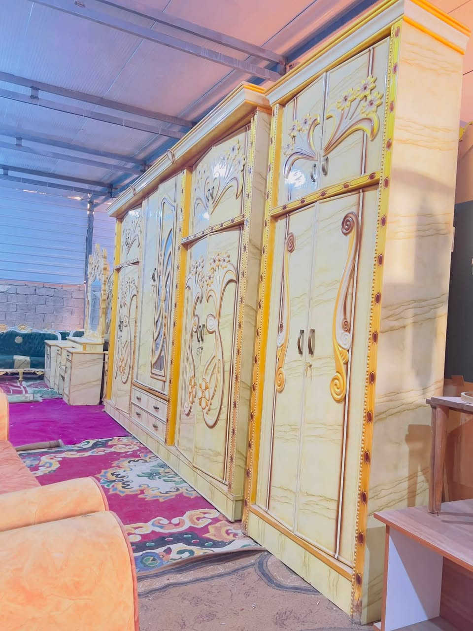 غرفه فووول نضافه للتواصل ***********

العنوان ديالى بعقوبه كاطون الرحمه مجاور أسواق سما
