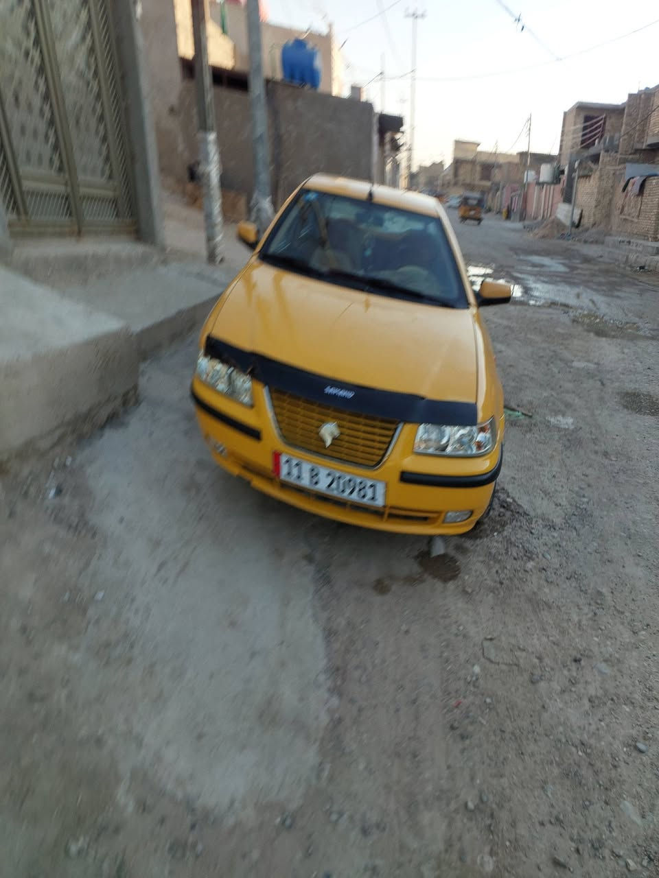 رقم ***********
سلام عليكم سمند ١١ جازه من كلشي تبريد تدفئه بسمي بيها بارد ماملغ خلفي بس  سنويه لعد ٣٠ رايدها ٢٩ وبيها مجال على غرامات عليه  ورشار ذا اكو مراوس سايبا خصوصي راوس
