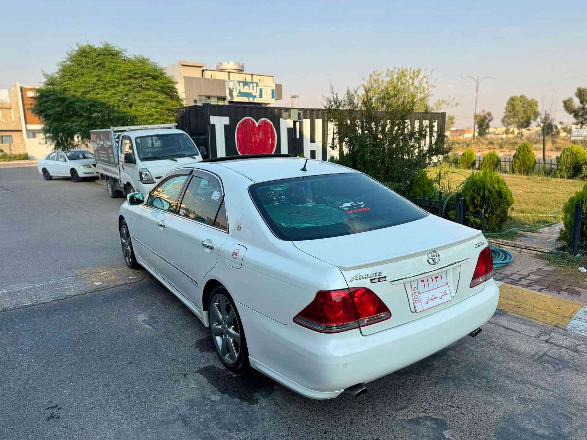 سڵاو لە هەموو لایەک فرۆشتنی خێرا شایینە ساخ بارکۆد و پلێتی بۆ وەرگیراوەتەوە سڵاید ، تەبریت سارد و گەرم مەزبوت چوار تایەو ویل تازە کراوەتە سەری کامل مەسروف کراوە گێرو مەکینەی ۸۲ی بێ دوکەڵ سەیارەکە ماڵی دۆستە سعری کۆتای۷٥ گەڵا
شوێن / چەمچەماڵ
ژ.م/    ***********      ***********
