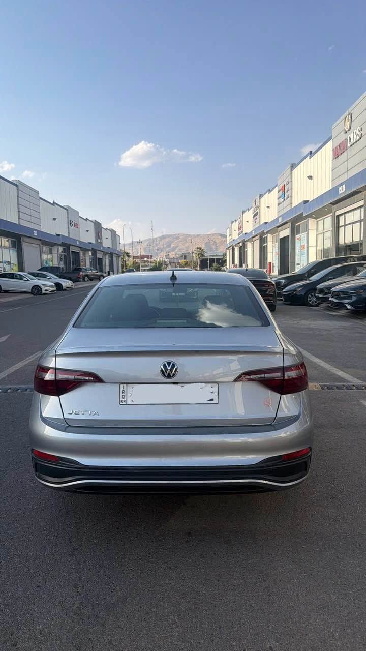 Jetta 2024 sport 
سيارة مرقم 
158
عنوان دهوك
*********** دهوك, العراق
