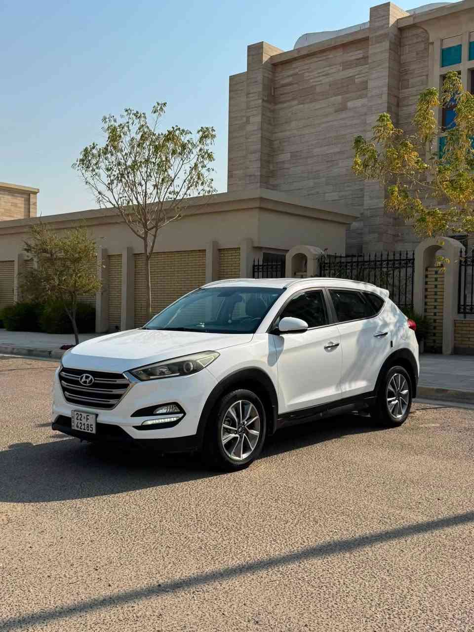 السلام عليكم
للبيع توسان 2018 خليجي 
كفاله عامه من الصبغ والبارد 
كير مكينه كفاله 
تبريد ثلج ❄️ 
مواصفات اعتياديه 
لد نهاري 
كامره 
ويل كروم 
حساسات خلفيه 
ماشيه 150 الف كيلو 
رقم اربيل بأسمي بأسمي ‼️‼️
السعر 175 وبيها مجال
مكاني كربلاء
للاستفسار ***********
