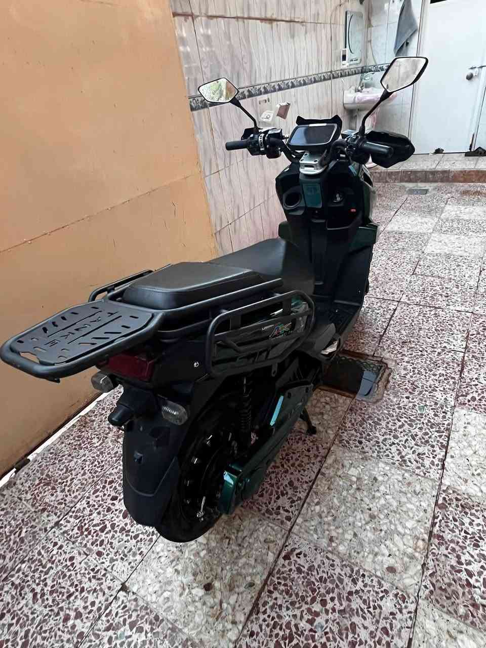 السلام عليكم
دراجه اباجي 2025

6باتري ع فحص 

4سرع تقفل 99 

نظام بك رجوع للخلف 

نظام مثبت سرعه 

لايت عالي ناصي 

ام بي ثري داخلي بلوتوث 

ملف 2000

كهربائيات كله شغاله 

السعر 950

مكاني بغداد ابي غريب 

واتساب ***********
