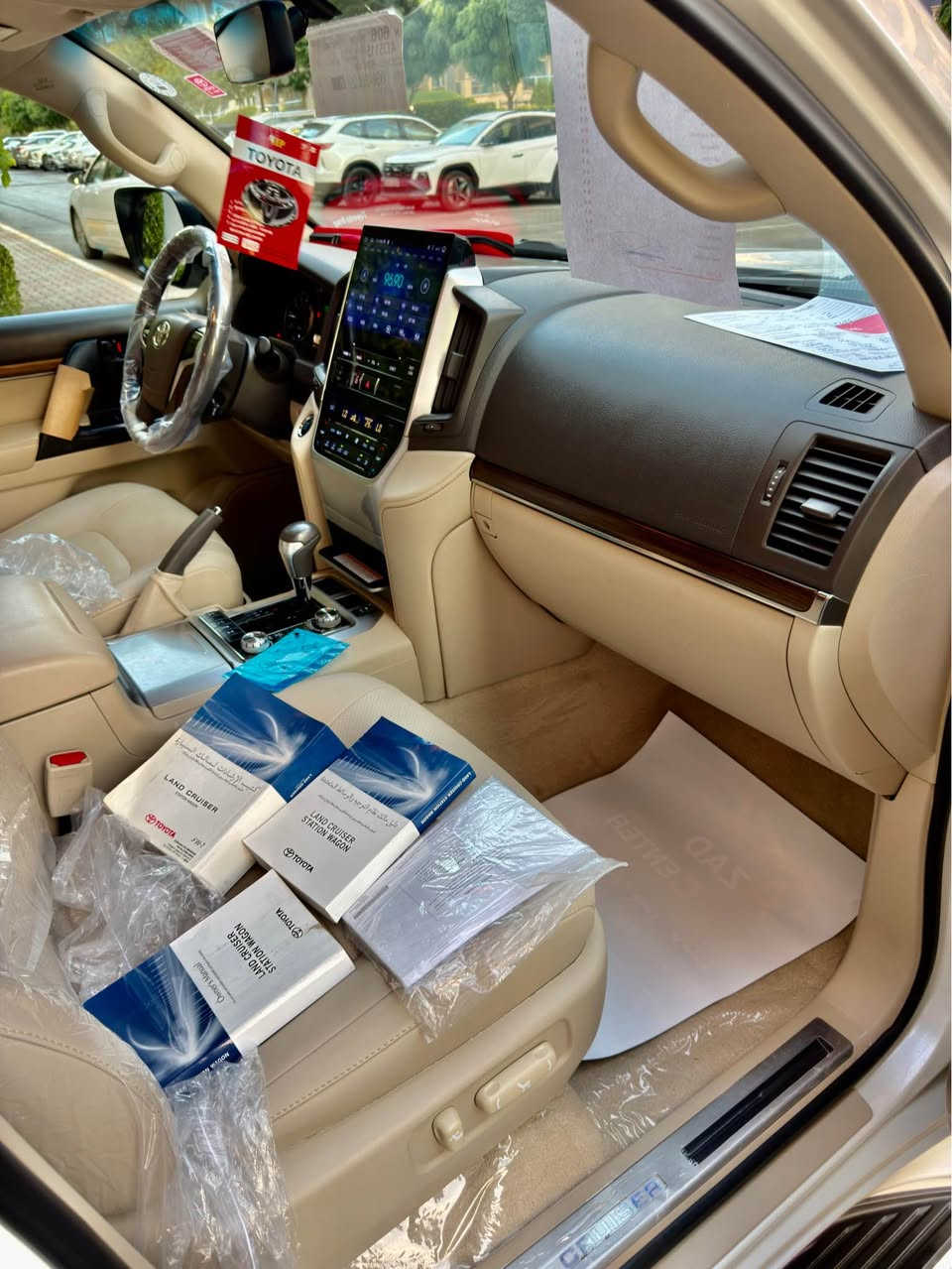 Land cruiser GXR  2021     V6  53,000km
Grand turing
🔻ارخص سعر بكل العراق
أخت زيرو بل كارتون 📦📦
‎🔹لاندکروزر 2021  ساز باب أول 
‎🔹محرک 6 سلندر 
‎🔹ماشي 53,000 ألف
‎🔹 بسمطين  +سماعة بيلادي +فرشات بيلادي مجوود 

‏‎🔹 مكفولة كفالة عامة من الدعامية إلى الدعامية
‏‎ 🔹 بدون صبخ .بدون بارد  ،بدون رصعات ،بدون حتى شخط
‏‎دعاميات هم بدون صبغ ،رمل مابي ،لحية بدون صبخ ..بقية كلها بشرط

‏‎🔹فول فول مواصفات
‏‎شاشة كبير لمس 5كاميرا حاسة
‏‎كاميرات 3 شاشات سيلاد فتحة سقف 
‏‎كشن جلد كشن كاراباي شحن موبایل  8 اريباك تبريد مركزية
‏‎بصمة تشغيل عن بعد باب جاك سلاجة ليد زينون 
‏‎تحكمات ستيرن دبل فوليوم فورويل هوك
‏‎سيارة بها 2 بصمة من شركة جديد جدأ 
‏‎سيـارة عل نظافتها احسبها صفر زيرو

🔹 تخم تاير دنلوب الاصلي

‏‎ 🔹محرك كير بشرط مامفتوح
‏‎سيارة حيل نظيفة كلشي عل بلاد لوك
‎سنوية زنكة كلشي جديد مدفوع لـ2031
‎باسمي السنوية بشرط تحويل و خرامة 
‏‎سيارة مابيـها دينار مصرف كامل من كل نواحي
سیارە رقم أربیل 
‏‎نفسي يوم /تحويل و وكالة حاظر 
‏‎مكانك /داخل سليماني

‎♦️سعر 548$
‎🔸موبايل/ *********** السليمانية, العراق
