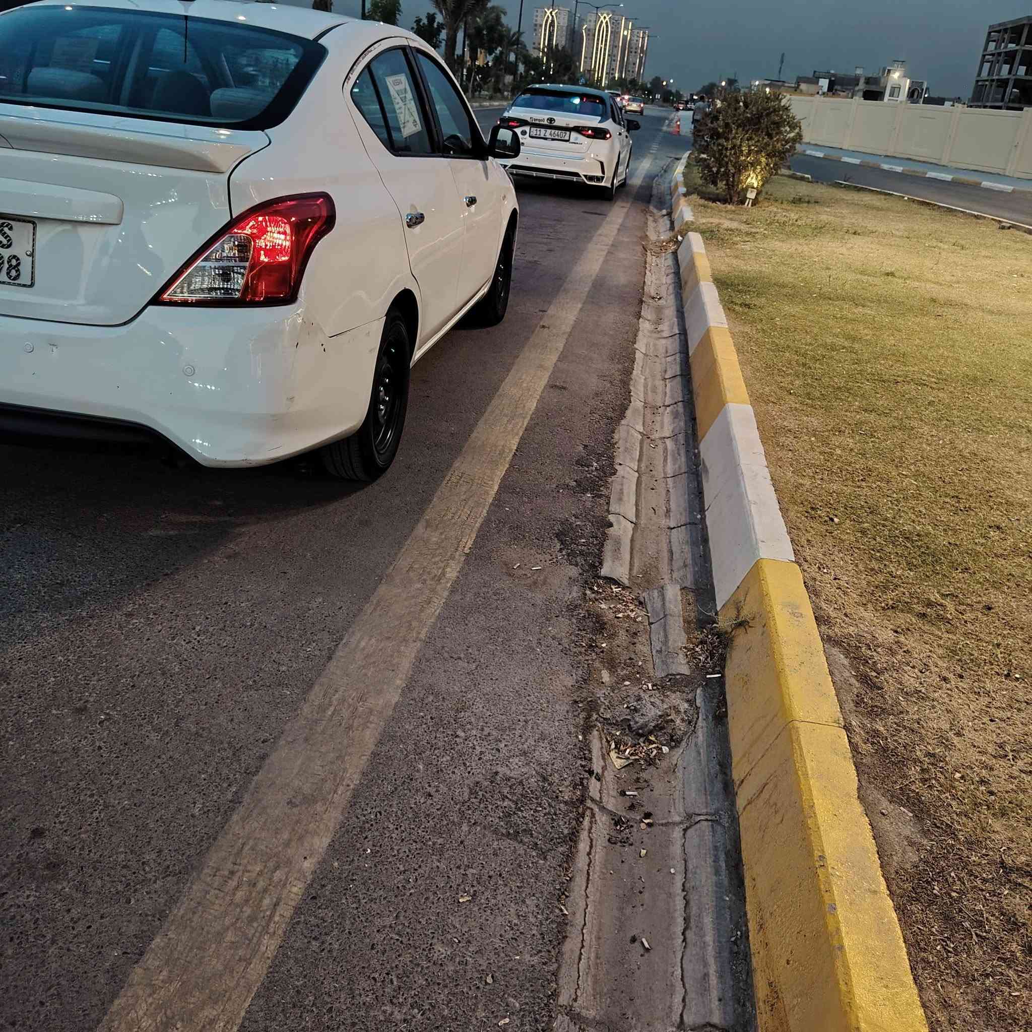 سلام عليكم ورحمة الله وبركاته
نيسان سني هندي للبيع
موديل ٢٠٢١
كير محرك تبريد مكفولات
بيها مكانين صبغ بسيطات بدون دواخل
رقم بغداد بأسمي
مكاني حي الجهاد الشارقه
***********
عارضها ب ١٠٣
