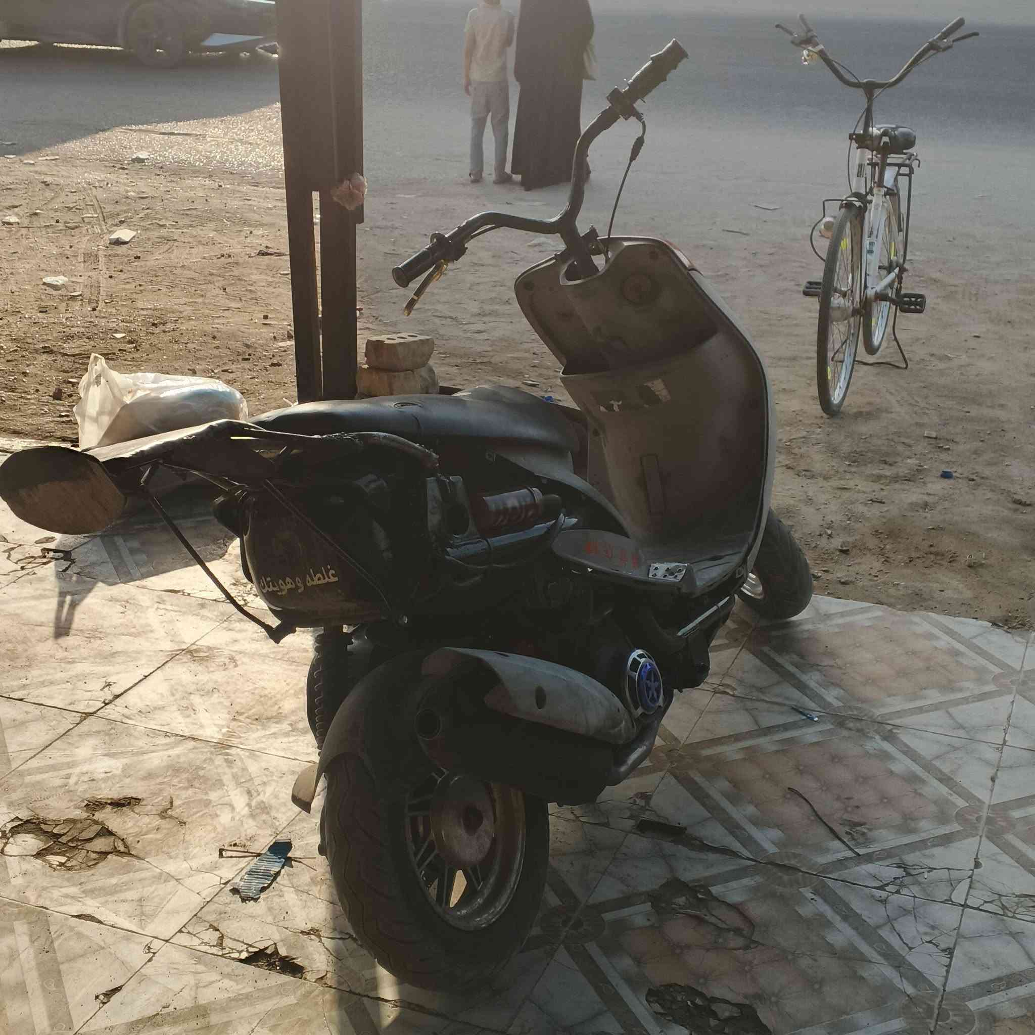 السلام عليكم شباب دراجه للبيع ***********
