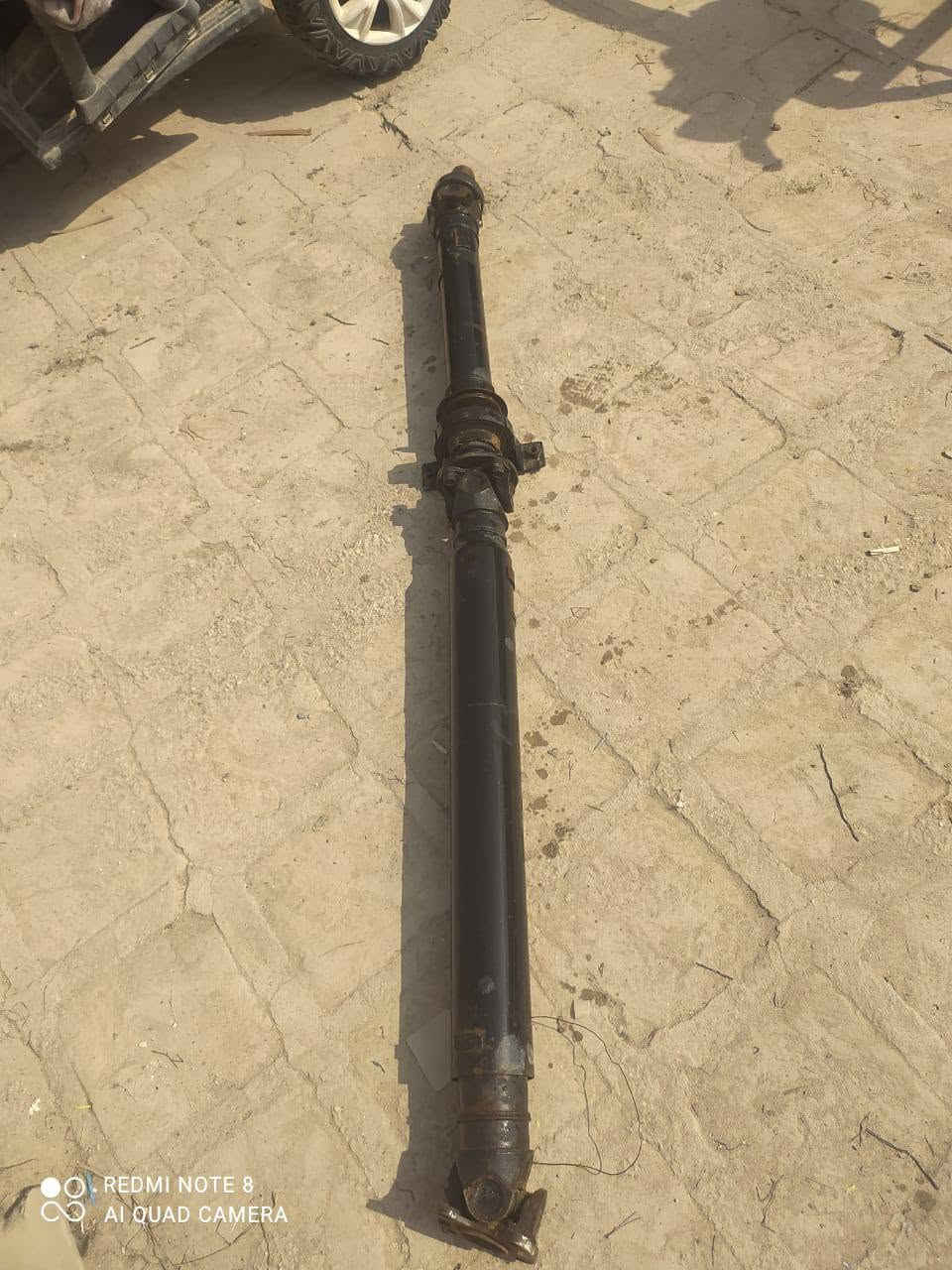 غراض بطه • قطع غيار • جنطه رمادي