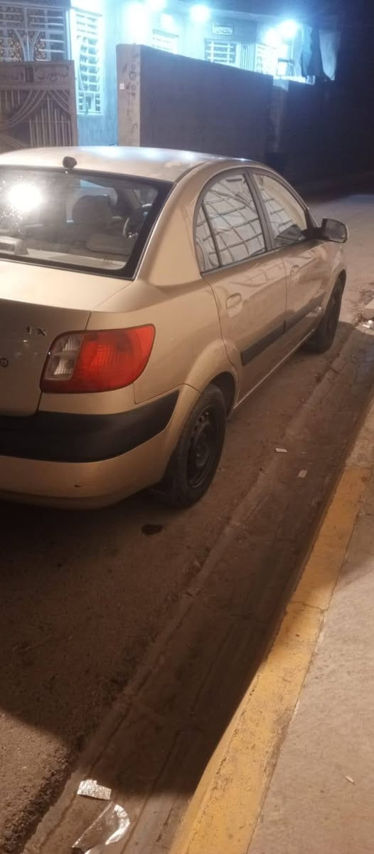 كيا ريو ٢٠٠٧ محرك ١٦٠٠ رقم ديالى الجديد السيارة جاهزة صدر تبريد للاخير ترايهة كلش حلو السيارة جاهزة
***********
