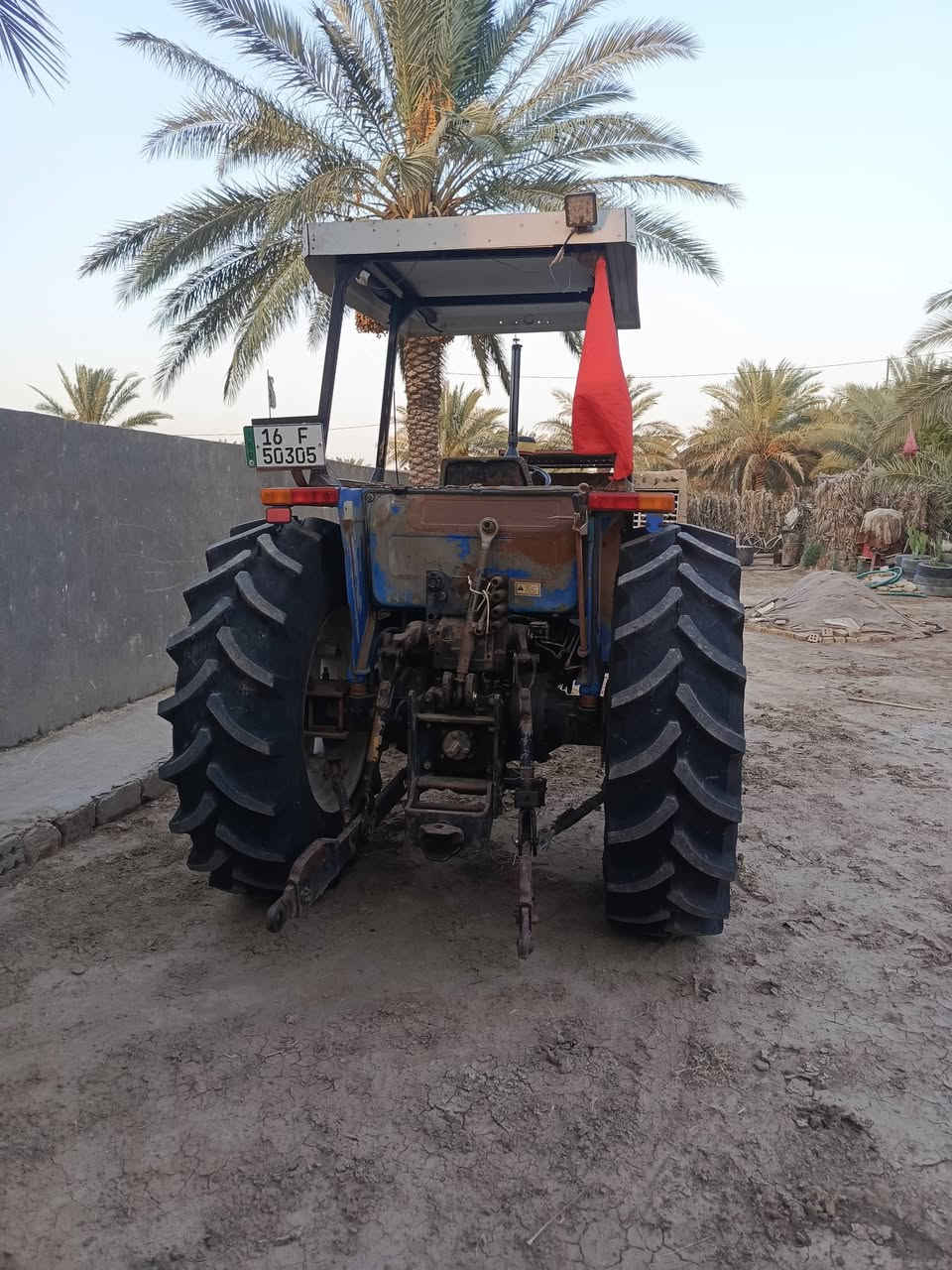 السلام عليكم للبيع فيات حجم 110
مكفوله كفاله عامه من كولشي 
كير أكسل محرك كهربائيات تايرات جديد 
المكان بابل مكلف بنشر رقم صاحب المكينه 
محمد ***********

