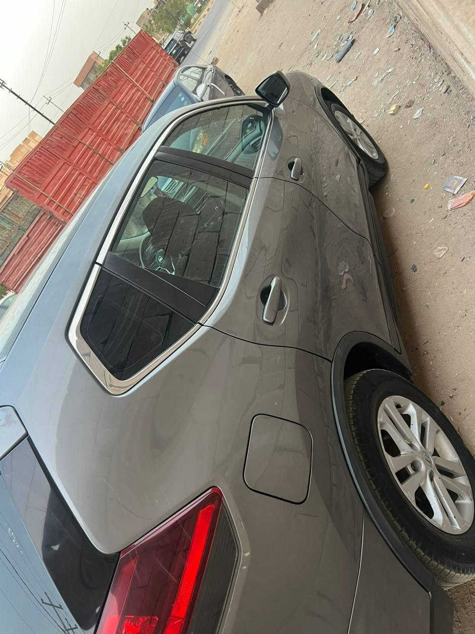 سلام عليكم نيسان روج مديل 18 سياره جاهزه حداديه مكينه كير تبريد كل بشرط مكاني كربلاء طويريج مراوس ترهم حسب القناعه ***********
