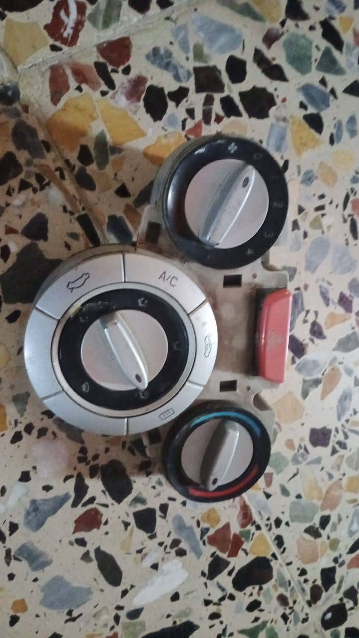 سلام عليكم غراض شيري فلاوين
مكاني بغداد زعفرانية تواصل ***********
