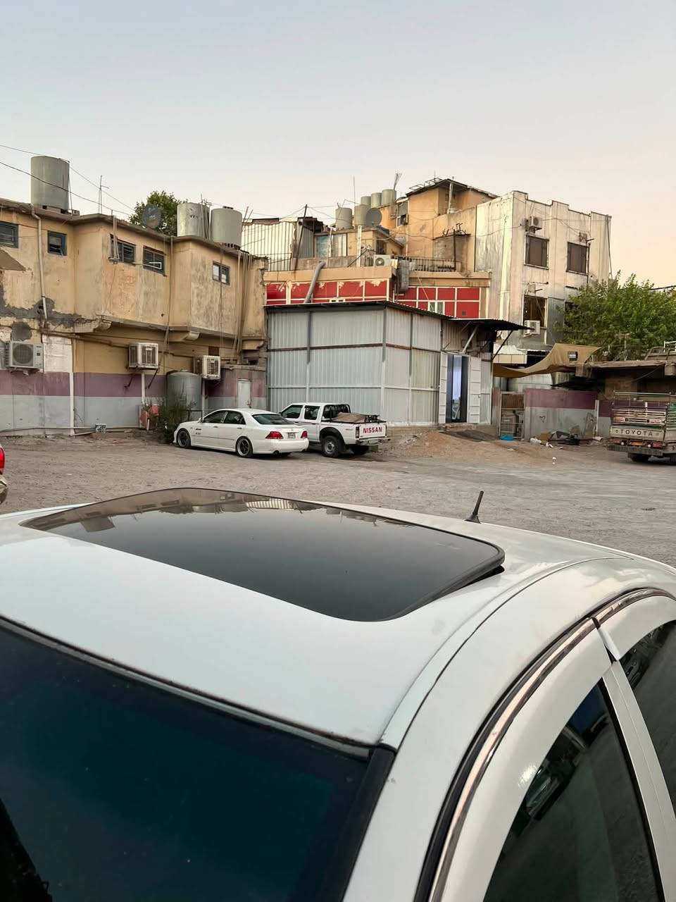 موس ١٨٤ بو فروشتن فول فول سلايد و جلد ٧٣ورقة  و مجال برا سيارة كة بي كودة بي      ***********
