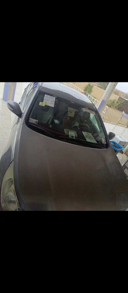 سوناتا موديل 14 رقم ذي قار مكان ميسان قضاء الميمونة سياره باسمي مشروع وطني  *********** 
السعر 95$ وبيه مجال
