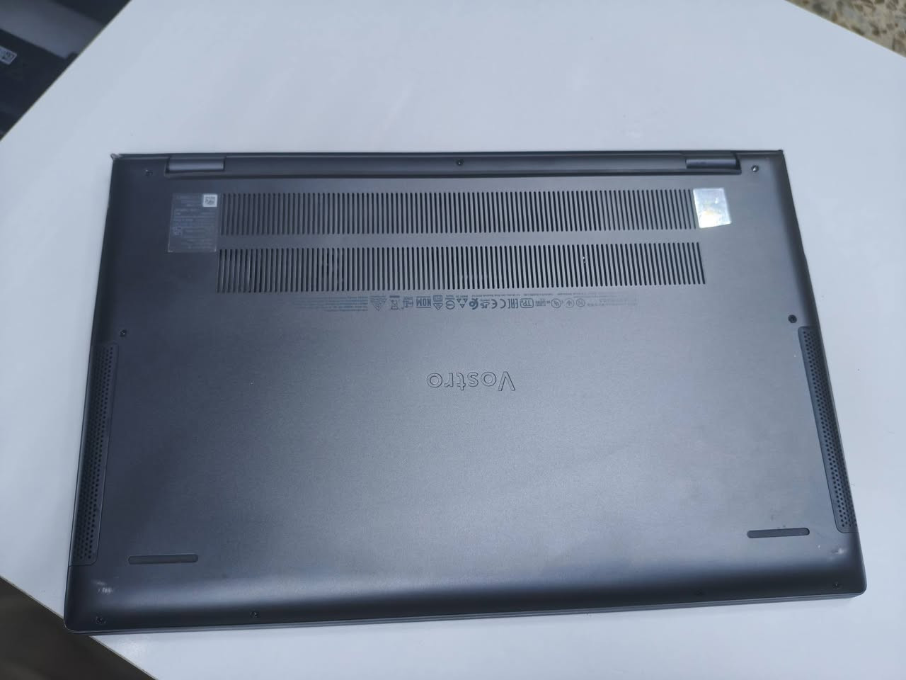 ‏
‏توفر Dell Vostro 7500 جيل عاشر فئة hبسعر 600
‏I5 10H
‏16G DDR4 
‏512GB SSD 
‏حجم الشاشه 15.6 دقه FHD
‏
‏كرت شاشه داخلي intal R UHD Graphics 
‏كرت شاشه خارجي Nvidia gtx 1650ti 4G
‏
‏كامل شامل واصل 600 الف دينار

نص مكتوب في الصور:
- DirectX Diagnostic Tool
- System Display 1 Display 2 Sound Input
- This tool reports detailed information about the DirectX components and drivers installed on your system.
- If you know what area is causing the problem, click the appropriate tab above. Otherwise, you can use the "Next Page" button below to visit each page in sequence.
- System Information
- Current Date/Time: Tuesday, September 22, 2026, 7:46:36 AM
- Computer Name: DESKTOP-LUM091G
- Operating System: Windows 10 Pro 64-bit (10.0, Build 19045)
- Language: English (Regional Setting: English)
- System Manufacturer: Dell Inc.
- System Model: Vostro 7500
- BIOS: 1.24.0
- Processor: Intel(R) Core(TM) i5-10300H CPU @ 2.50GHz (8 CPUs), ~2.5GHz
- Memory: 16384MB RAM
- Page file: 3570MB used, 15519MB available
- DirectX Version: DirectX 12
- ✔ Check for WHQL digital signatures
- DxDiag 10.00.19041.5794 64-bit Unicode Copyright © Microsoft. All rights reserved.
- Help
- Next Page
- Save All Information
- Exit
- Microsoft
- Edge
- Type here to search
- Task Manager
- File Options View
- Processes Performance App history Startup Users Details Services
- CPU
- 1% 1.65 GHz
- Memory
- 3.4/15.8 GB (22%)
- Disk 0 (C:)
- SSD
- 0%
- GPU 0
- Intel(R) UHD Graphics
- GPU 1
- NVIDIA GeForce GTX...
- 0% (44 °C
- GPU activity
- GPU
- NVIDIA GeForce GTX 1650 Ti
- 3D 0% Copy 0%
- Video Encode 0% Video Decode 0%
- Dedicated GPU memory usage 4.0 GB
- Shared GPU memory usage 7.9 GB
- Utilization
- GPU Memory
- 0.0/11.9 GB
- Dedicated GPU memory
- 0.0/4.0 GB
- Shared GPU memory
- 0.0/7.9 GB
- Driver version:
- Driver date:
- DirectX version:
- Physical location:
- Hardware reserved memory:
- 32.0.15.8157
- 10/9/2025
- 12 (FL 12.1)
- PCI bus 1, dev...
- 161 MB
- GPU Temperature
- 44 °C
- Fewer details
- Open Resource Monitor
- 7:52 AM
- 9/22/2026
- صافي غالبا 25°C
- DirectX Diagnostic Tool System Display Display 2 Sound Input This tool reports detailed information about the DirectX components and drivers installed on your system. If you know what area is causing the problem, click the appropriate tab above. Otherwise, you can use the "Next Page" button below to visit each page in sequence. System Information Current Date/Time: Tuesday, September 22, 2026, 7:46:36 AM Computer Name: DESKTOP-LUMB91G Operating System: Windows 10 Pro 64-bit (10.0, Build 19045) Language: English (Regional Setting: English) System Manufacturer: Dell Inc. System Model: Vostro 7500 BIOS: 1.24.0 Processor: Intel(R) Core(TM) i5-10300H CPU @ 2.50GHz (8 CPUs), ~2.5GHz Memory: 16384MB RAM Page File: 3570MB used, 15519MB available DirectX Version: DirectX 12 Check for WHQL digital signatures Help Next Page Save All Information Exit Task Manager File Options View Processes Performance App history Startup Users Details Services CPU 1% 1.48 GHz Memory 5.4/15.8 GB (22%) Disk 0 (C:) SSD 0% GPU 0 Intel(R) UHD Graphics 0% GPU 1 NVIDIA GeForce GTX 17... 0% (44 °C) Dedicated GPU memory usage Shared GPU memory usage GPU NVIDIA GeForce GTX 1650 Ti 3D 0% Copy Video Encode 0% Video Decode 0% 4.0 GB 7.9 GB Utilization 0% GPU Memory 0.0/7.9 GB Dedicated GPU memory 0.0/4.0 GB Shared GPU memory 0.0/7.9 GB Driver version: Driver date: DirectX version: Physical location: Hardware reserved memory: 32.0.15.8157 10/9/2025 12 (fl_12.1) PCI bus 1, dev... 161 MB GPU Temperature 44 °C Fewer details Open Resource Monitor 25 °C صافٍ غالباً 7:52 AM 9/22/2026