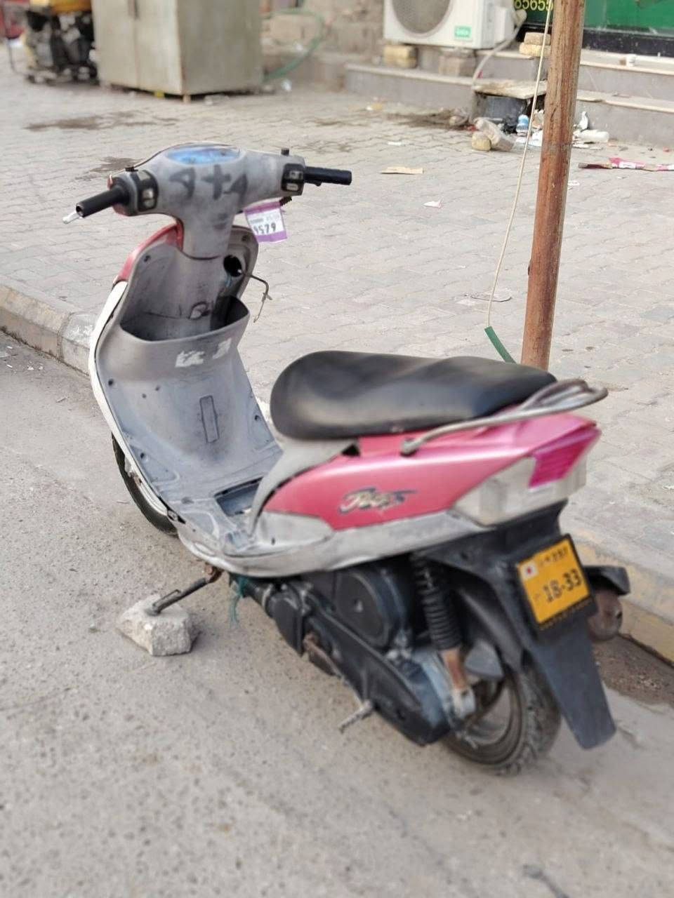 السلام عليكم دراجه ماكس منغولي دراجه نضيفه بس تحتاج ترتيبات بسيطة سعر 350 وبيهة مجال مكاني رميثة رقمي ***********
