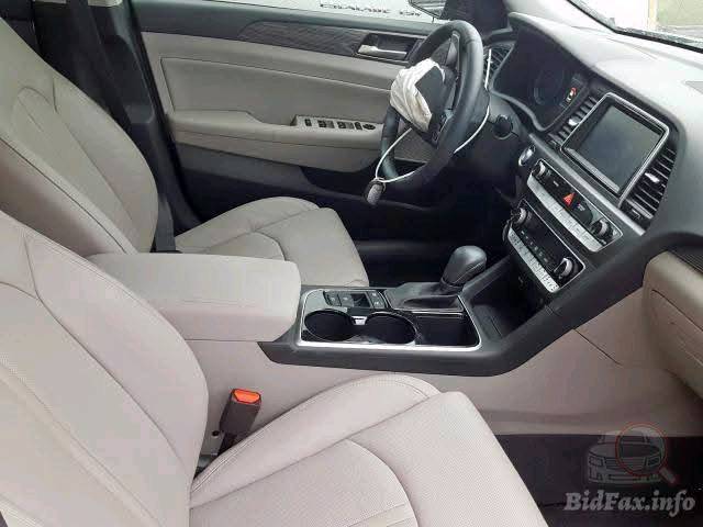 سوناتا 2019 وارد امريكي Limited فول مواصفات 1/1
ماشيه 69000 الف ميل  
السياره ليبل واحد
محرك 2400 gdi استخدام شخصي 
لايت داينمك متحرك مع الستيرن 
بانورما 
كشنات جلد 
كشن كهرباء 
درايف مود 
تدفئه وتبريد كشنات
تبريد قطعتين
هيتر ستيرن 
اوتو هولد 
ذاكره خزن كشن 
سايد بريك كهرباء
تحديد مسار 
نقك عمياء 
رادار 
وباقي مواصفات السوناتا المعروفه 
رقم بغداد 
حادث موضح بالصور سطحي جدا 
وبالعراق نشخط الباب وصار كلير على كده 

كير ومحرك مكفول
بردات خلفيه 
تحكم ستيرن كامل 
سياره مال جناي 

السعر 13800$ وبيها مجال 
مكاني بغداد رقمي ***********