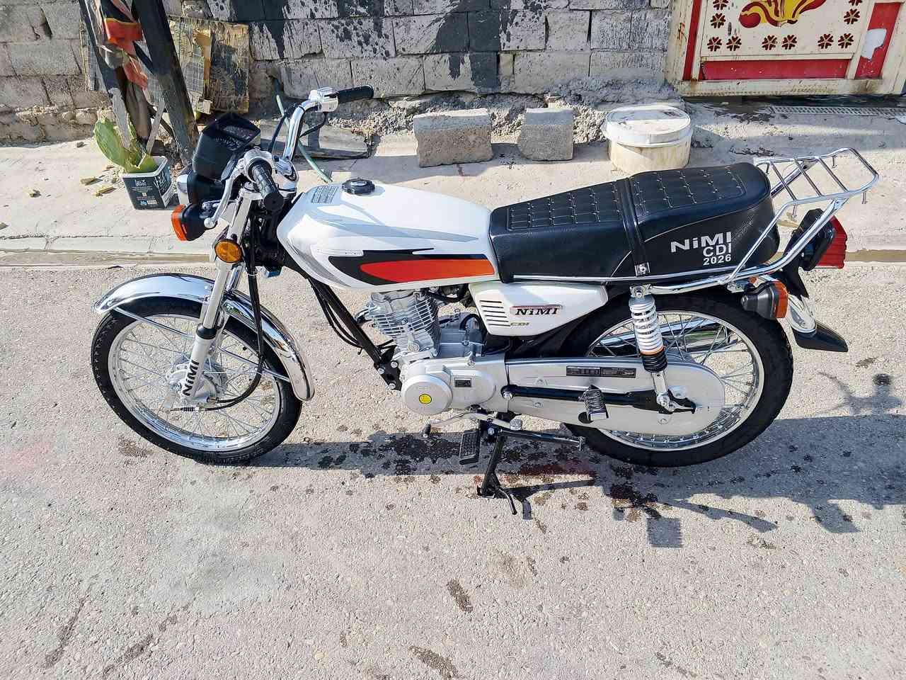 السلام عليكم شباب دراجه للبيع نامه موديل 26 صار لها اقل الشهر من طالعه وانا بخدمه الشراي ***********

