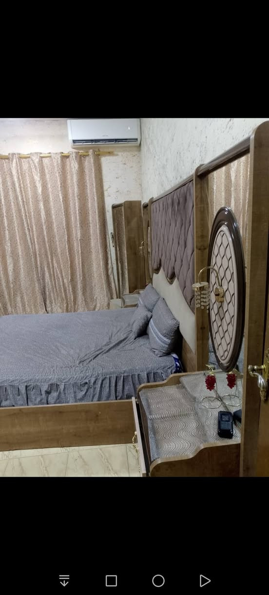 غرفه. ٨ قطع مع. دوشك صومايه السرير تفصال عراقي السعر ٦٧٥
مكانه النصر والسلام
***********
