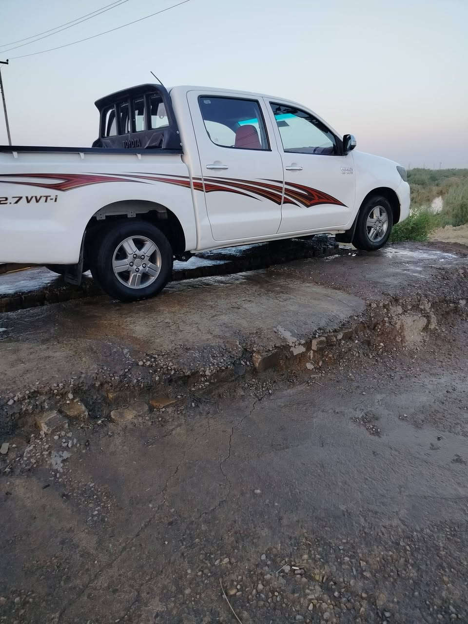هايلكس • ٢٠١٤ • رقم ميسان