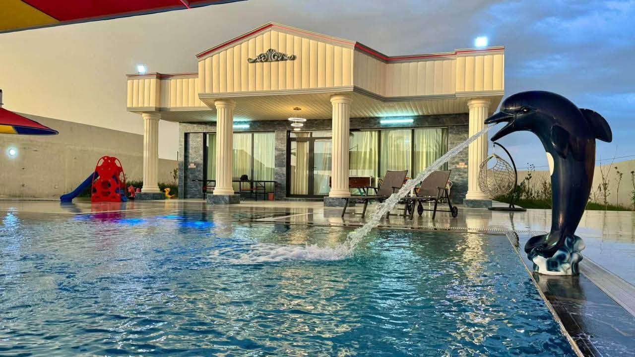 السلام عليكم  📍موقع بلد
يتوفر لدينا حجز مزرعه vip طيلة ايام الاسبوع 🌴🌳
علماً ان مزرعه موثقه بتطبيق اجرلي 
⭕️ يوجد لدينا نظام شفتات
-يبدا الشفت النهاري من الساعة 10 صباحا الى الساعه 6 مساءاً
-يبدا الشفت المسائي من الساعة 8 مساءاً الى الساعة 8 صباحاً
- يتوفر الشفت اليوم الكامل من 10 صباحا الى ثاني يوم 8 صباحاً 
📍للحجز و الاستفسار يرجى الاتصال على الرقم التالي:
***********📞
***********📞
