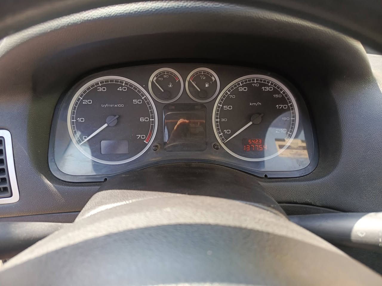 بيجو 307 رقم كركوك باسم مشروع وطني تحويل ثاني يوم عنده بطاقه البنزين سياره ايدين من شركه الى الان سياره بيها مكانات يحتاج تعديل  صغير امبدل دعاميه اماميه وباب سكن امبدل ورشه صبغ خفيف على بونيد بشرط الجسم ما بيها اي عيب بشرط سياره نظيف مال البيت اغراضها مناسب جدا بلسوك سياره عملي ومرغوب ***********زين
***********بيها واتس اب
بيجو 307 رقم كركوك باسم مشروع وطني تحويل ثاني يوم عنده بطاقه البنزين سياره ايدين من شركه الى الان سياره بيها مكانات يحتاج تعديل  صغير امبدل دعاميه اماميه وباب سكن امبدل ورشه صبغ خفيف على بونيد بشرط الجسم ما بيها اي عيب بشرط سياره نظيف مال البيت اغراضها مناسب جدا بلسوك سياره عملي ومرغوب ***********زين
