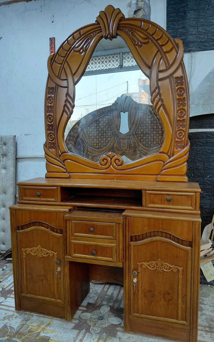ميز مرايه صاج وجربايه كامله تسكام عنوانهم كوت حي الجهاد شارع النجارين نجارة ومعرض الحجامي الاتصال او مراسلة الصفحه ***********
