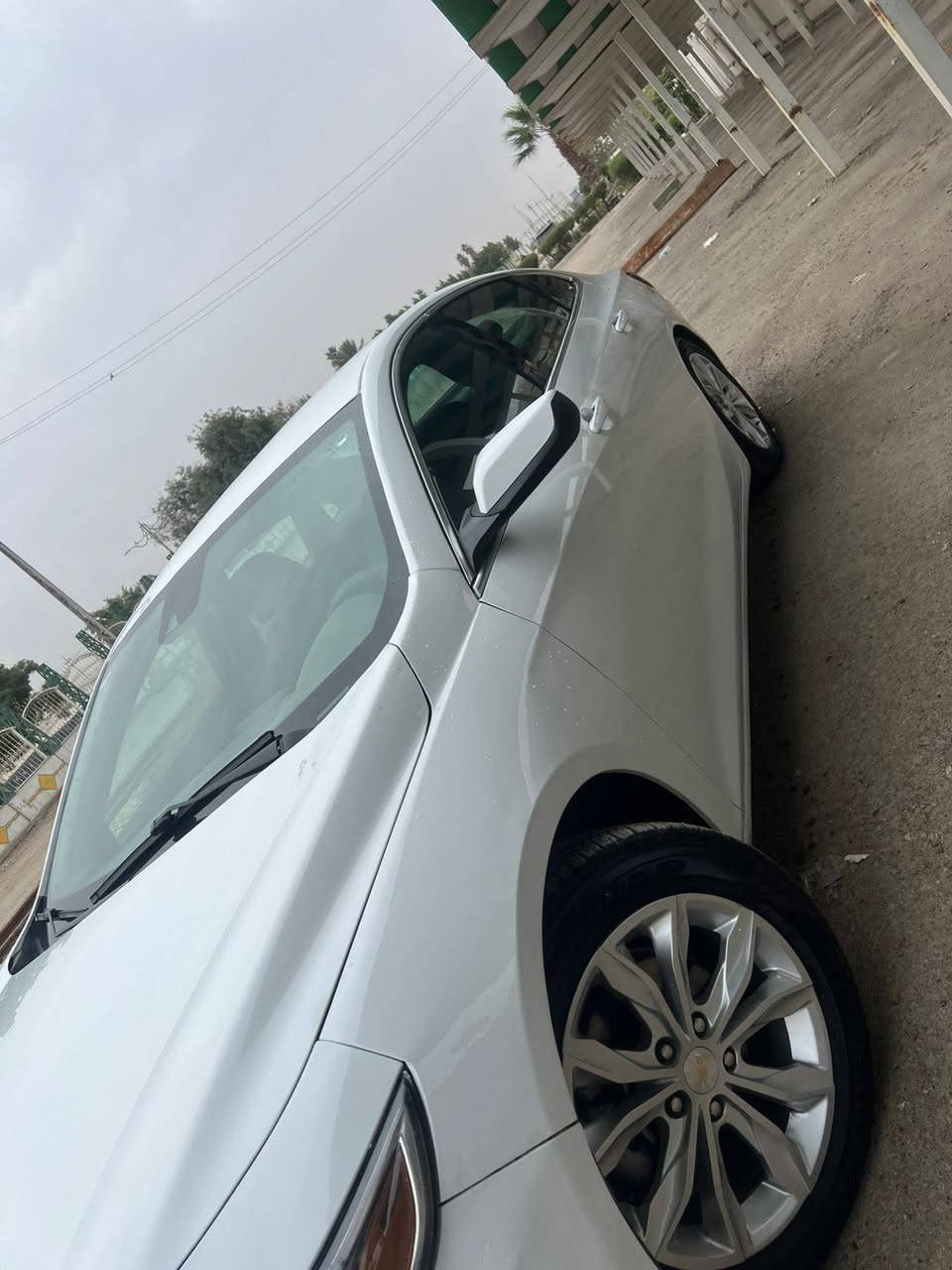 ماليبو 2024LT 
* محرك 1.5T. 
* رادار امامي. 
* نقاط عمياء. 
* سائق آلي. 
* حساسات خلفية. 
* تدفأئة مقاعد.
* كشن كهرباء. 
* داتوشو. 
* شاشة كبيرة. 
* مناخ منفصل. 
* تبريد قطعتين (امامي & خلفي ).
* ماشية (50mi & 82000Km).
* رقم اربيل. 
* حادث جاملغ +باب السائق وجاملغ بارد خلف السائق كدام كبس وخلف كبس اريباك فقط برده الأمامي كله على وضع الشركة  كما موضح بالصورة.  
* تختم تاير. 
* سعر (125$) وبيها مجال. 
* تواصل هـ*********** واتس + ماسنجر
