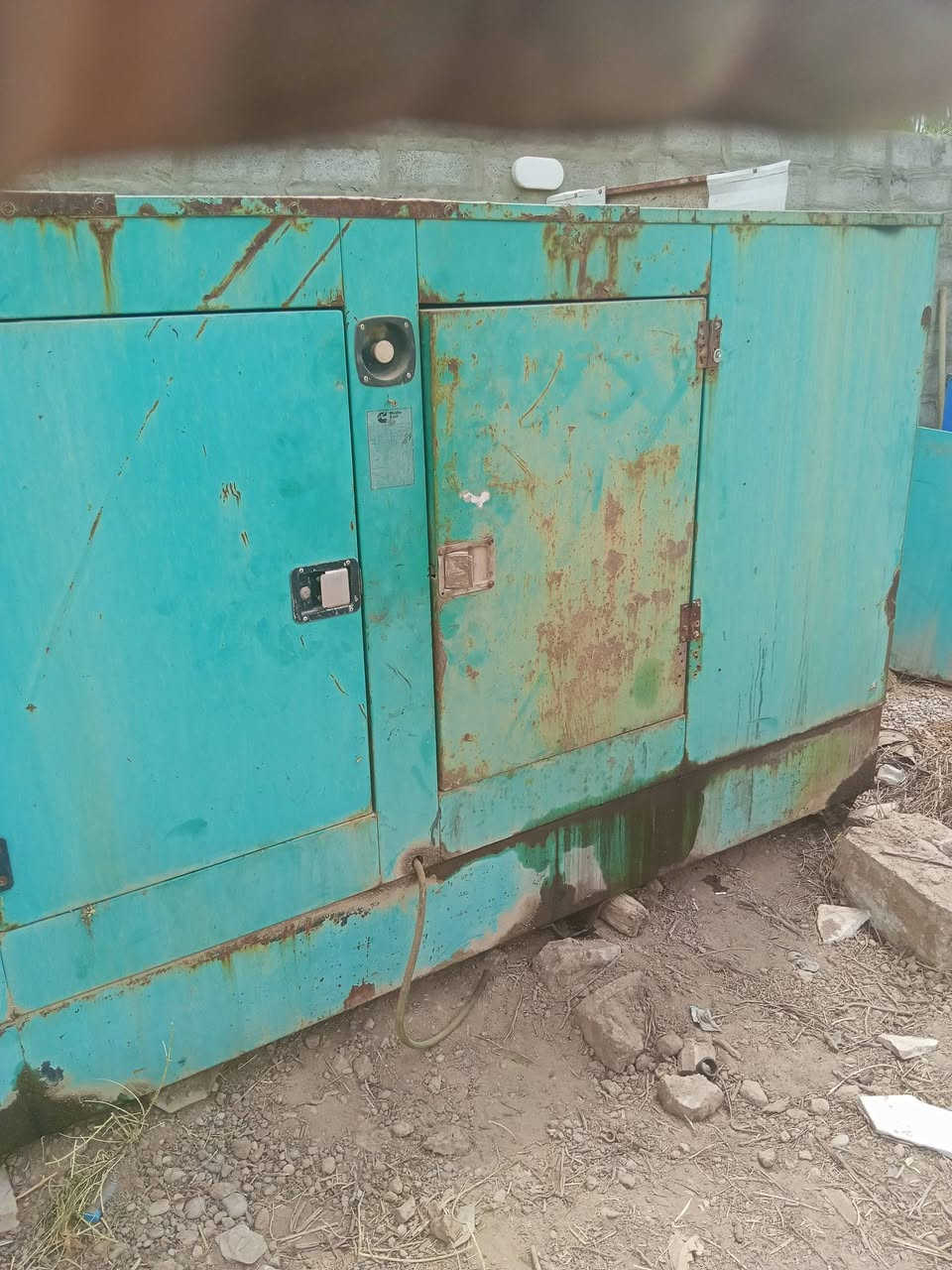 مولد كمز 102 للبيع 30 كيفي كاتم بلادي مفترق بي يطغ السعر 17 ورقه وبي مجال *********** اتصال
