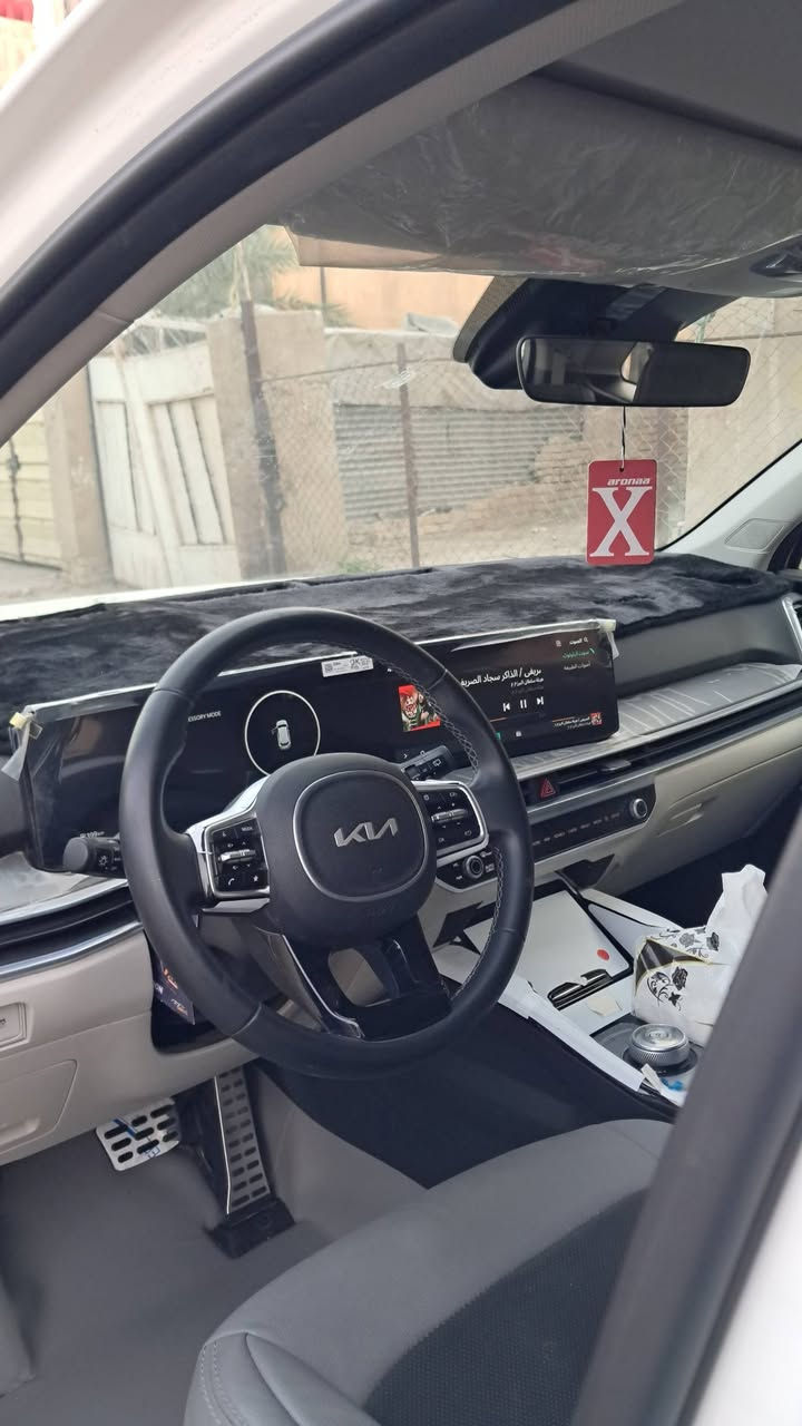 سورنتو ٢٠٢٤ • V6 ٣٥٠٠ • ٧ راكب